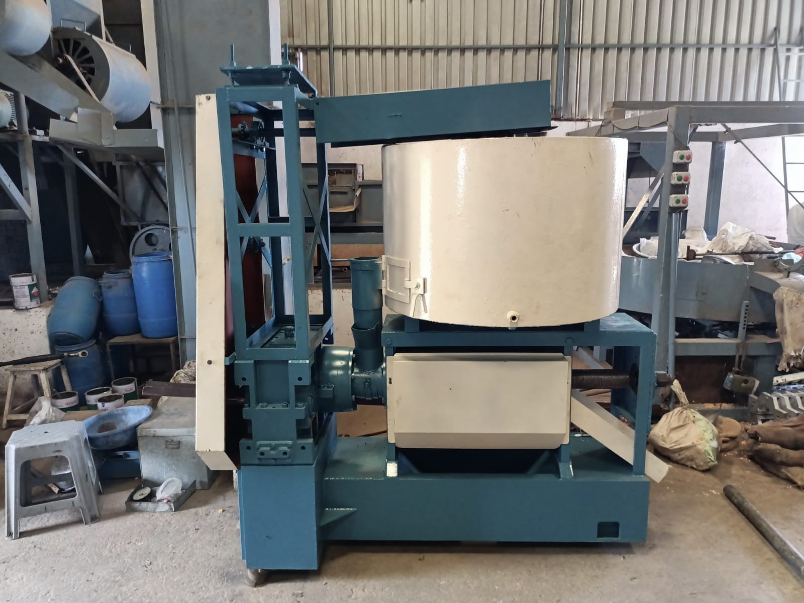 Mini Oil Mill for Small-Scale Groundnut Oil Production – Swastik Technology India